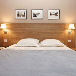 Zimmer Kyriad Paris La Defense Courbevoie Fotos