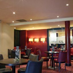 Bar Holiday Inn LONDON - GATWICK AIRPORT Fotos