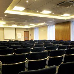 Conference room Holiday Inn LONDON - GATWICK AIRPORT Fotos