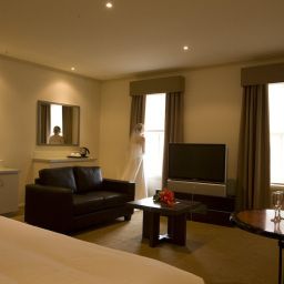 Habitación Beau Monde International Fotos