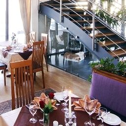 Breakfast room within restaurant Hiemann Fotos