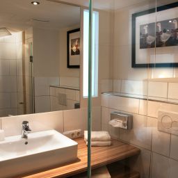 Badezimmer Augustin Landferienhotel Fotos