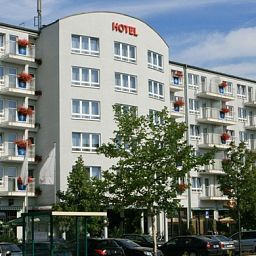 Ascot Bristol Potsdam