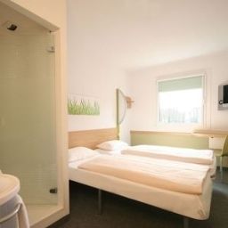  Ibis Budget Fotos