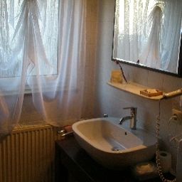 Bathroom Bühleneck Fotos