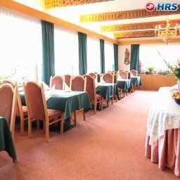 Sala śniadaniowa w restauracji Sonnenhof Fotos