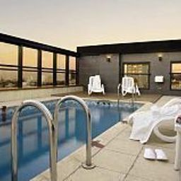 Pool Aspen Towers Hotel Fotos