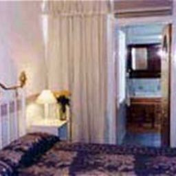 Zimmer Georgian Court Bed & Breakfast Guest House Fotos
