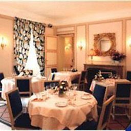 Sala colazione nel ristorante Domaine du Verbois Chateaux et Hotels Collection Fotos