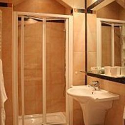 Bathroom Westend Fotos