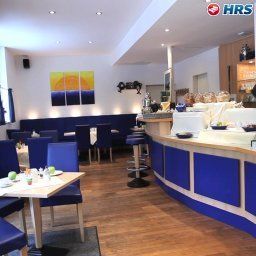 Sala de desayuno en el restaurante Hiltruper Hof Fotos