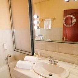 Cuarto de baño Best Western Royal Picardie Fotos