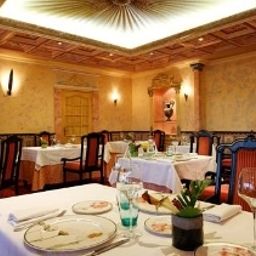 Restaurant Le Medicis Chateaux et Hotels Collection Fotos