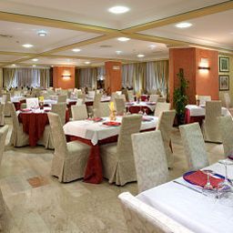 Sala colazione nel ristorante Biancaneve Fotos