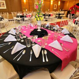 Sala banchetti City Garden Suites Manila Fotos
