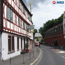 Vista exterior Goldener Karpfen Fotos