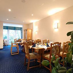 Salle du petit-déjeuner Baltic Stadt-gut-Hotel Fotos