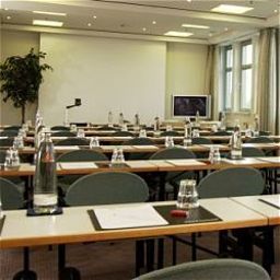 Sala de reuniones InterCityHotel am Ostbahnhof Fotos