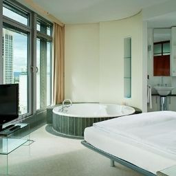 Suite INNSIDE Frankfurt Eurotheum Fotos
