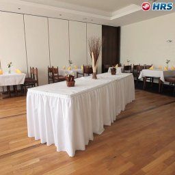Salle du petit-déjeuner située dans le restaurant Thomsen Fotos