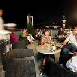 Terrasse Zum Schwarzen Bären Fotos