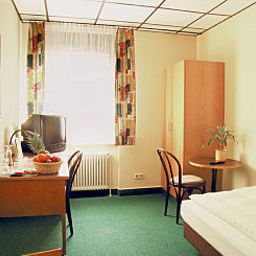 Room Stuttgart Nord Fotos