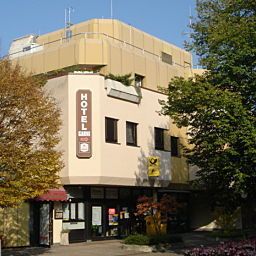 Exterior view Stuttgart Nord Fotos