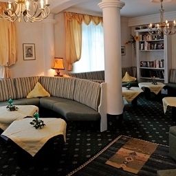 Hall Hubertus Garni Fotos