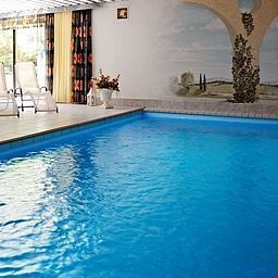 Pool Hubertus Garni Fotos
