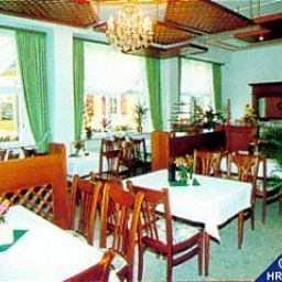 Зал для завтрака Zur Insel Fotos