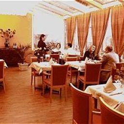 Breakfast room within restaurant Metropol Fotos