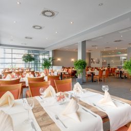 Restaurant TRYP Kongresshotel Fotos