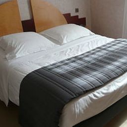 Room Best Western Poitiers Centre Grand Hotel Fotos