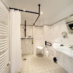 Camera da bagno Wienecke XI. Designhotel + CongressCentrum Fotos
