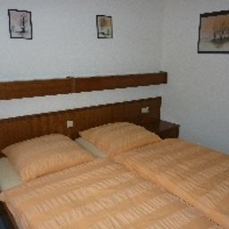 Chambre Ockenheim Fotos