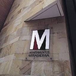 Suites Mirasierra Apartamentos Pamplona