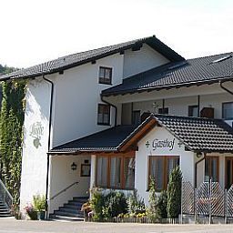 Vista esterna Zur Linde Fotos