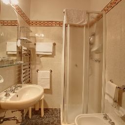 Badezimmer Collodi Fotos