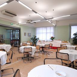 Salle du petit-déjeuner Albergo Bianchi Stazione Fotos