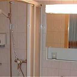 Bathroom Alpenhof Fotos