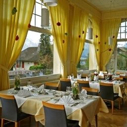 Salle du petit-déjeuner située dans le restaurant Park Hotel Fotos