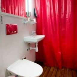 Camera da bagno Barken Viking Fotos