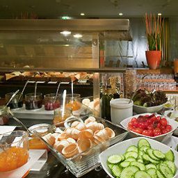 Sala colazione nel ristorante Novotel Erlangen Fotos