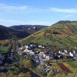 Vue Jagdhaus Rech Fotos