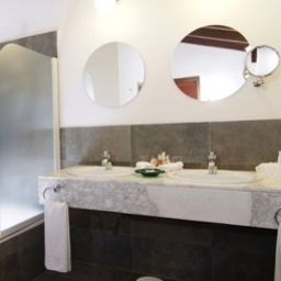 Salle de bains Read´s & Vespasian Spa Fotos