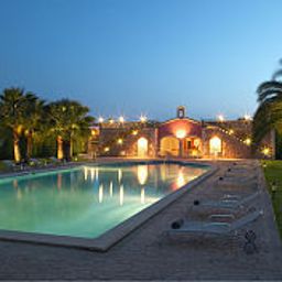 Read´s & Vespasian Spa Santa María del Camí
