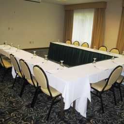 Conference room Hilton Garden Inn Cleveland Airport Fotos