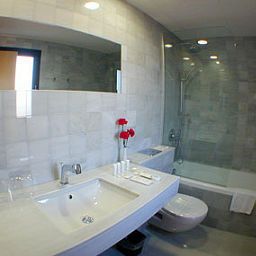 Salle de bains Caledonian Fotos