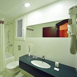 Salle de bains Caledonian Fotos