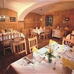 Frühstücksraum im Restaurant Mayrwirt Fotos